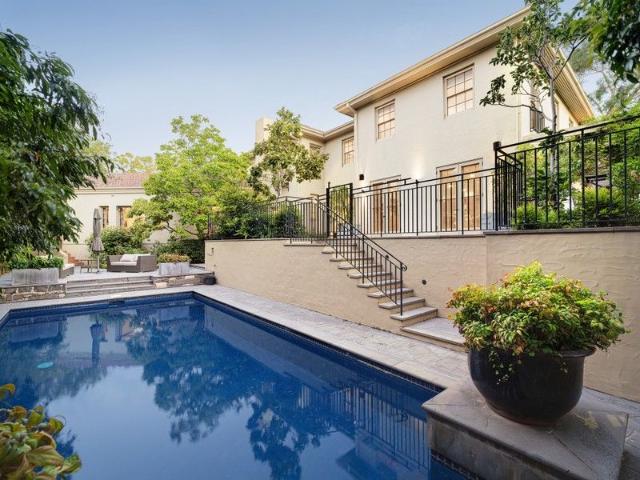 'Macûla' c1932 Reid Estate magnificence on 1973sqm