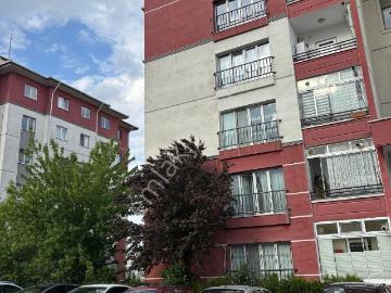 Macunköy Toki Konutlarında Ara Kat Satılık 3+1 Daire