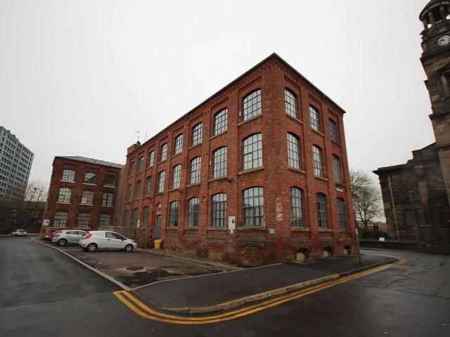 Mac Court, St. Thomas`S Place, Stockport SK1, 2 bed flat to rent, £875 pcm | PrimeLocation