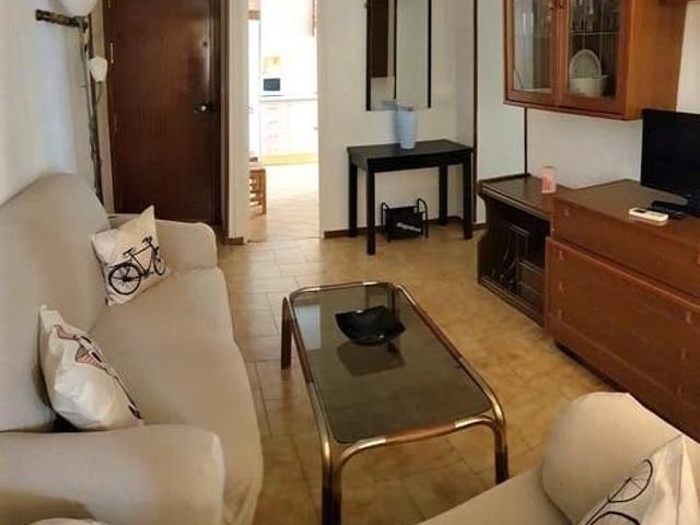 Macarena. Excelente piso amueblado con 3 habitciones para ESTUDIANTES DEL CURSO 26/27