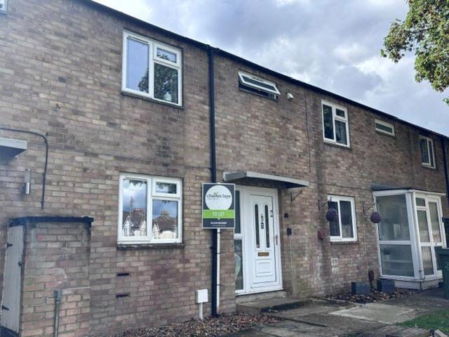 Macaulay Square, Calne SN11 3 bed terraced house to rent £1,150 pcm £265 pw