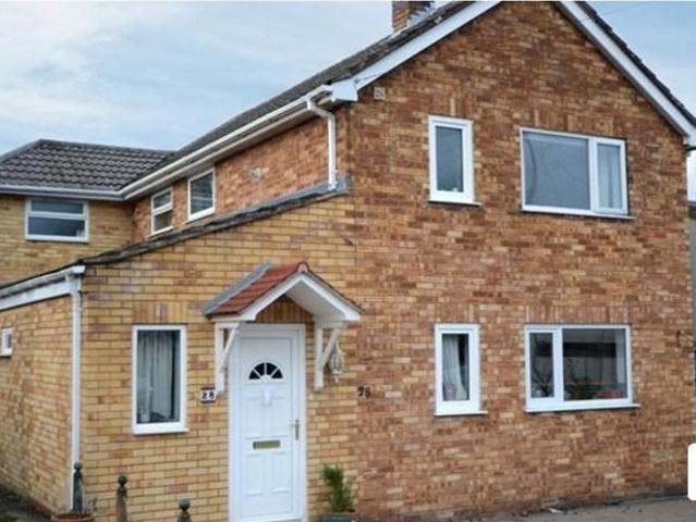 Macbeth Close, Rugby, CV22 4 bed detached house to rent £1,600 pcm £369 pw