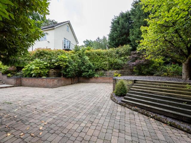 Macclesfield Road, SK9 6 bed detached house to rent £12,000 pcm £2,769 pw