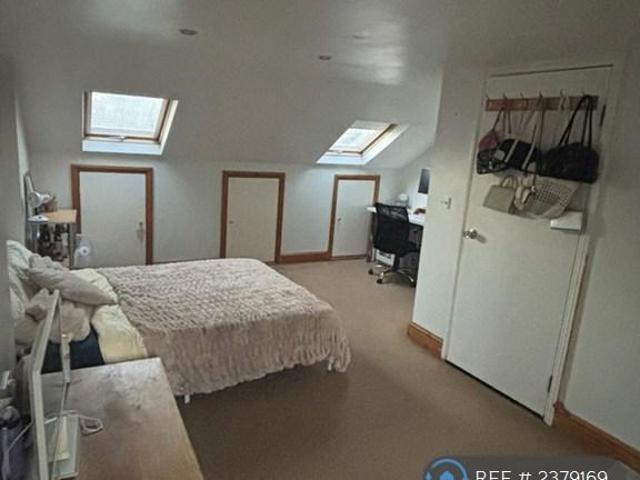 Macdonald Road, London, E7 1 bed in a house share to rent £840 pcm £194 pw
