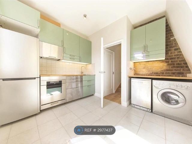 Macfarlane Road, London W12, 4 bed maisonette to rent, £4,490 pcm | PrimeLocation