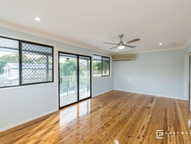 MacGregor State School Catchment! Large Two Storey Family Home Ready to Welcome You Home!