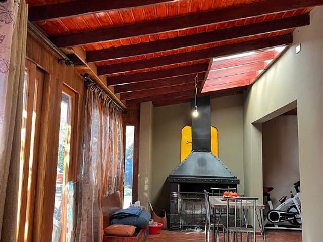 Machalí. casa estilo colonial. se aceptan ofertas