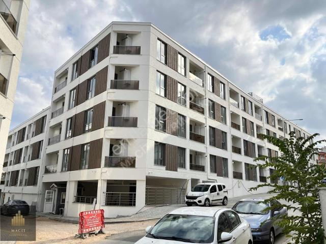 Macit'den Görükle'de Sıfır Binada Eşyalı Kiralık 1+1 Daireler
