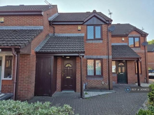 Mackay Croft, Chorley, PR6 2 bed terraced house to rent £900 pcm £208 pw