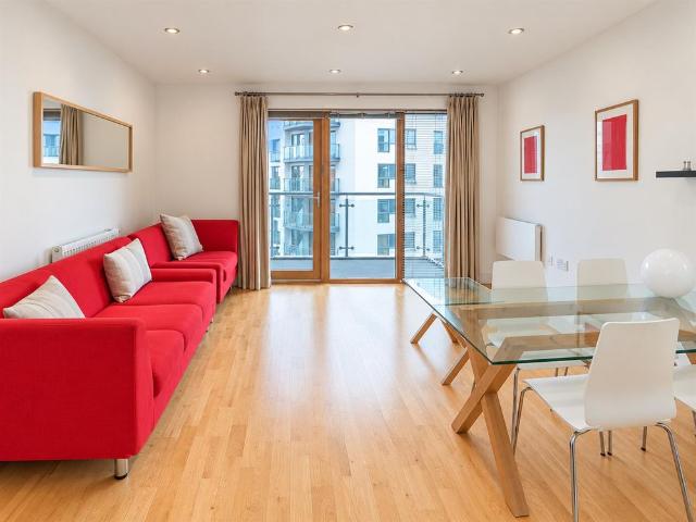 Mackenzie House, Leeds City Centre, LS10 1PT