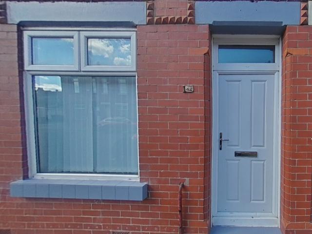 Mackenzie Road, Salford M7, 4 bed shared accommodation to rent, £650 pcm | PrimeLocation