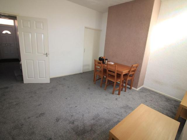 Mackenzie Road, Salford 1 bed terraced house to rent £540 pcm £125 pw