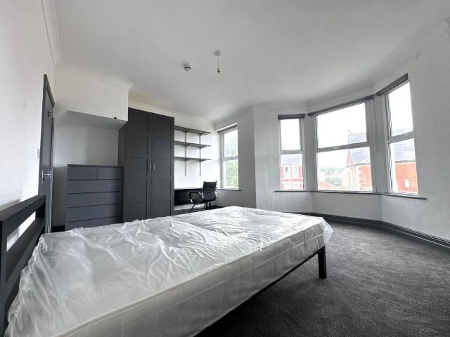 Mackintosh Place, Cardiff CF24, 1 bed terraced house to rent, £650 pcm | PrimeLocation