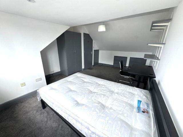 Mackintosh Place, Cardiff CF24, 1 bed terraced house to rent, £650 pcm | PrimeLocation