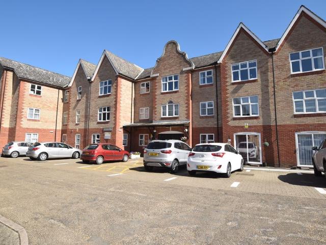 Macmillan Court, Godfrey Mews CM2, 1 bed flat to rent, £1,050 pcm | PrimeLocation