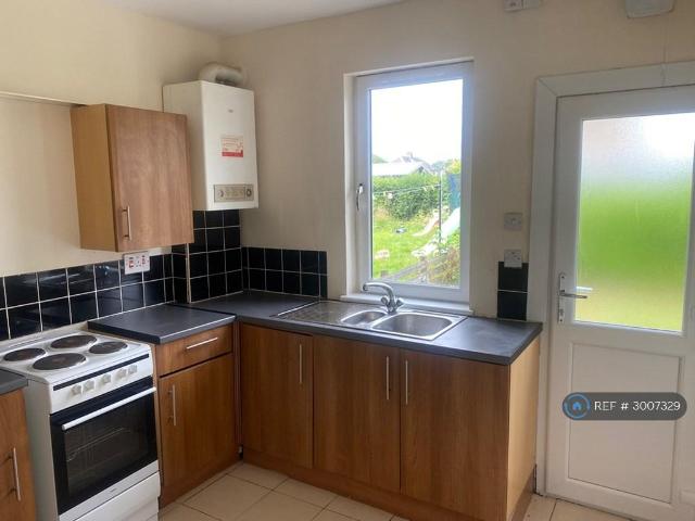 Macpherson Drive, Stirling, FK8 2 bed flat to rent £1,000 pcm £231 pw