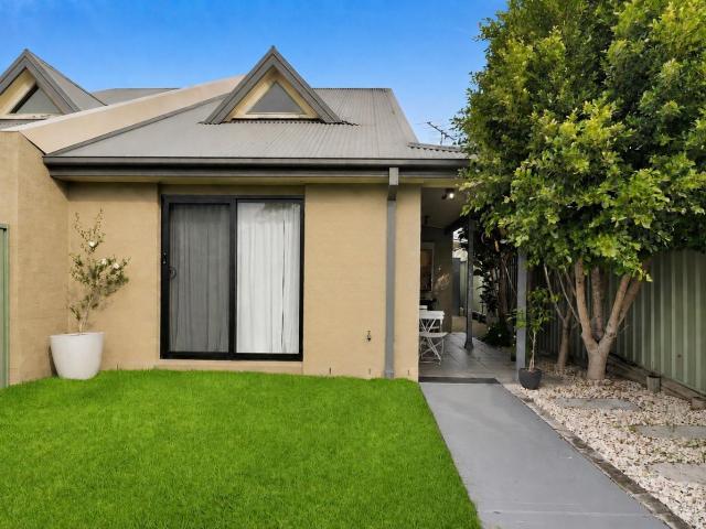 Macquarie Fields, 1D Third Avenue