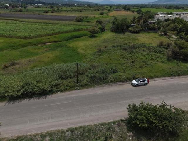 MACROLOTE EN VENTA EN ZONA SUR DE MORELOS, EN EMILIANO ZAPATA, MUY BIEN CONECTADO