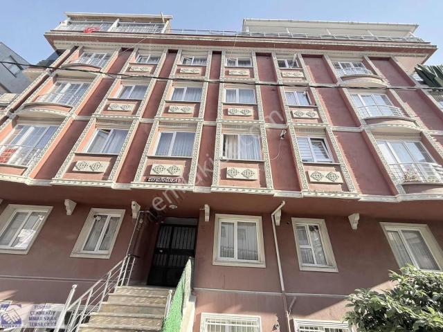 Madenler Metroya Yakın İçi Komple Yenilenmiş 3+1 Arakat Daire