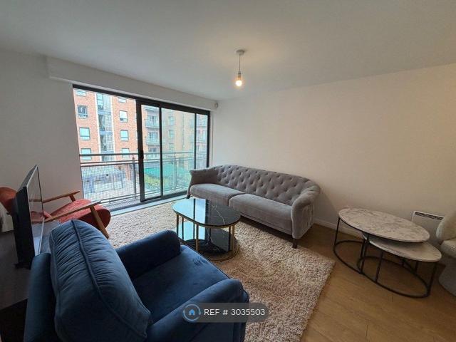Madison Square, Liverpool L1, 2 bed flat to rent, £1,250 pcm | PrimeLocation