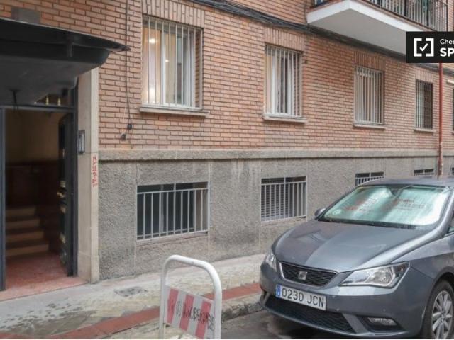 madrid, Community of Madrid 28053