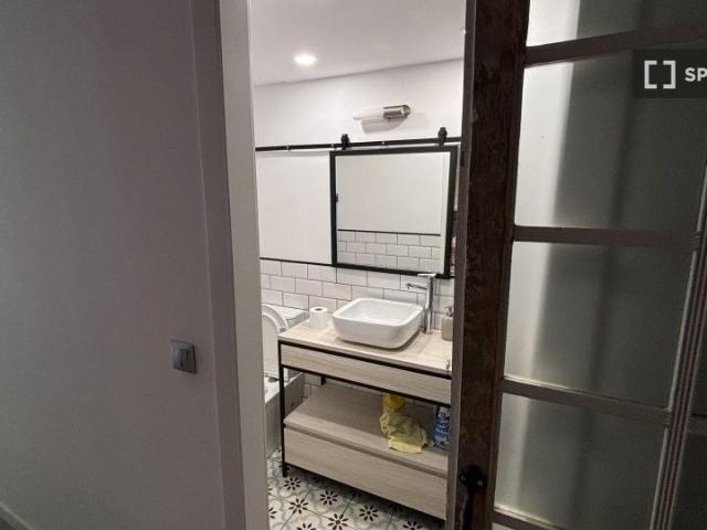 madrid, Community of Madrid 28018