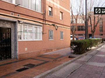 madrid, Community of Madrid 28903