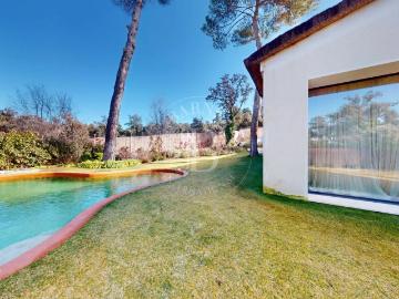 MADRID FUENCARRAL EL PARDO Magnifica villa con 7 dormitorios