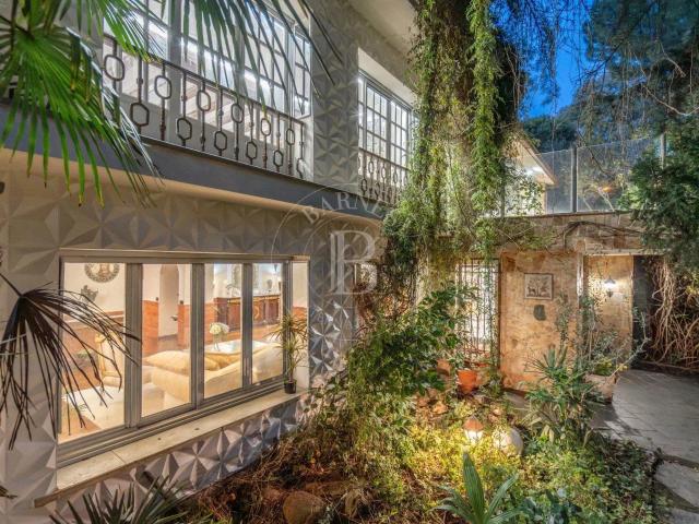 Madrid Moncloa Aravaca Exclusivo chalet con piscina cubi. 950m² Madrid