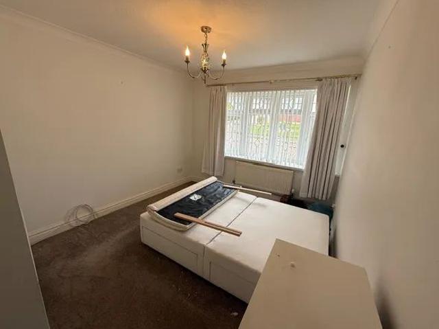 Maes Yr Helyg, Ammanford, SA18