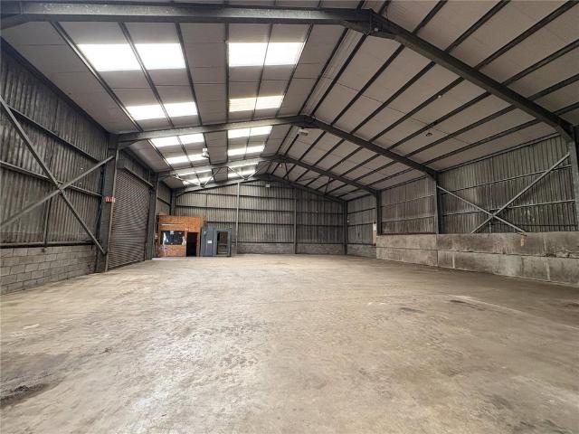 Maesbury, Oswestry, Shropshire Property to rent £1,917 pcm £442 pw