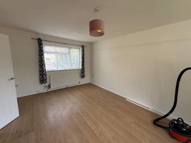 Maesybont, Ammanford, SA18