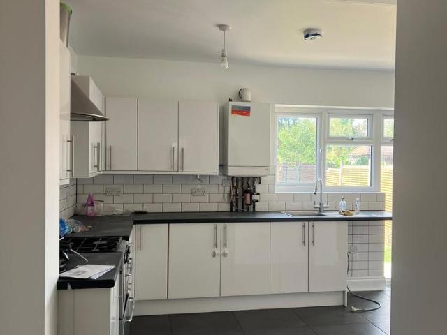 Mafeking Ave, Newbury Park, IG2 4 bed house to rent £3,200 pcm £738 pw