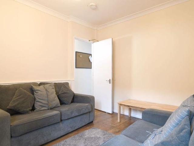 Mafeking Road, Brighton BN2, 4 bed terraced house to rent, £2,773 pcm | PrimeLocation