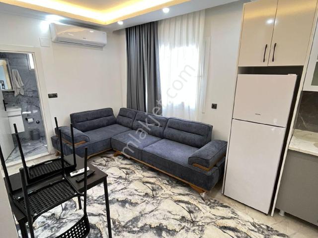 Adana Çukur Ovada Mafesigmaz Mh Turgut Özal Yürüme Mesafesinde 1+1 Eşyalı