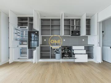 Mafra, Apartamento T3 | Construção Nova | 3 Suítes | Próximo da Ericeira