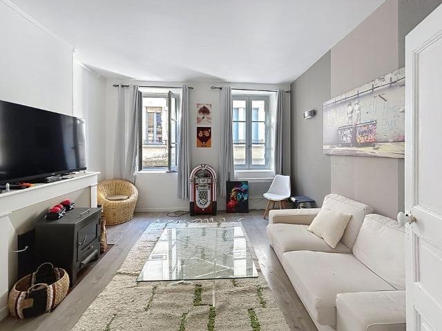 Magasin et appartement hyper centre Gaillac