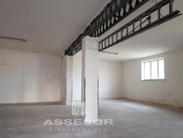 Magazyn 120 m2 z bramą na pilota i terenem zamkniętym