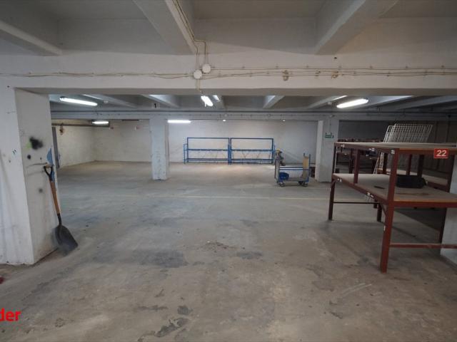 Magazyn 294 m² w centrum Rzeszowa z monitoringiem