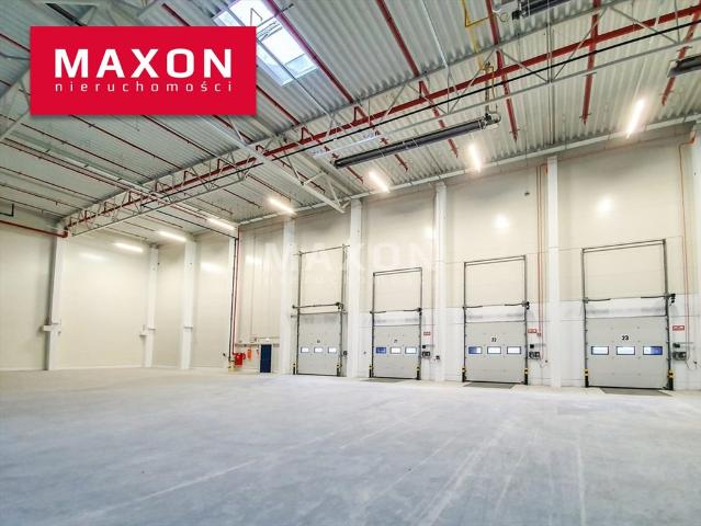 Magazyn 3704 m² z biurem, rampami i wysokim standardem polecam!