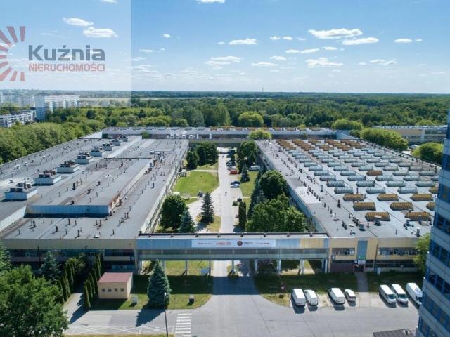Magazyn 639 m2 z rampą i dostępem od 1.10.2026