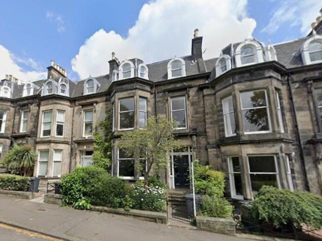 Magdala Crescent, Central, Edinburgh. 2 bed flat to rent £1,850 pcm £427 pw