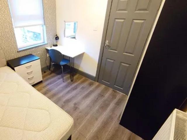Magdala Street, Liverpool, L8 0QB, United Kingdom | 4 bed townhouse for rent #3351854 | Rentberry