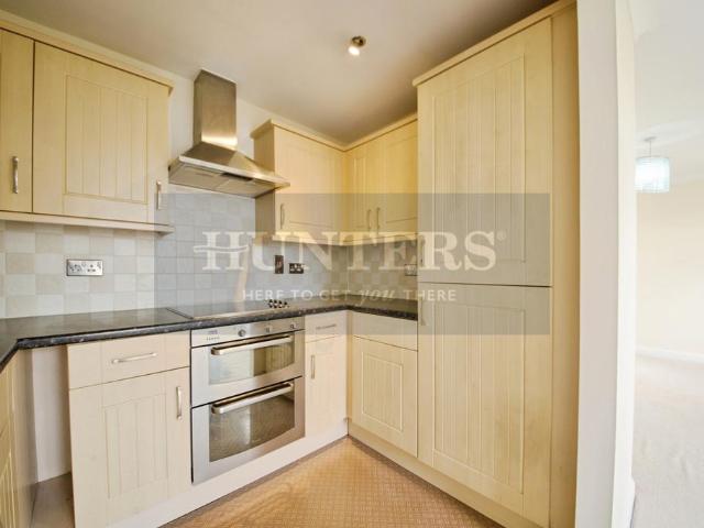 Magdalene Gardens, London 2 bed flat to rent £1,900 pcm £438 pw