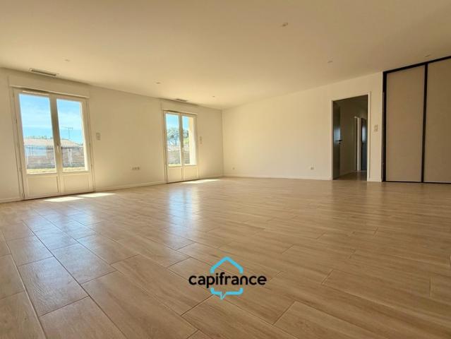 MAGDELAINE SUR TARN, Villa T4 de 118 m², garage de 40 m², terrain de 1000 m² env