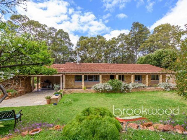 MAGIC IN MUNDARING