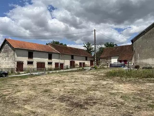 Magnac Laval 87190 Achat / Vente maison 6 pièces t6 parking