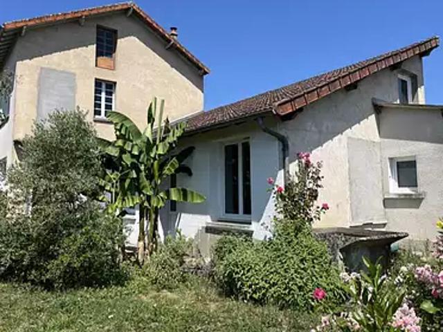 Magnac Laval 87190 Achat / Vente maison 6 pièces t6 parking
