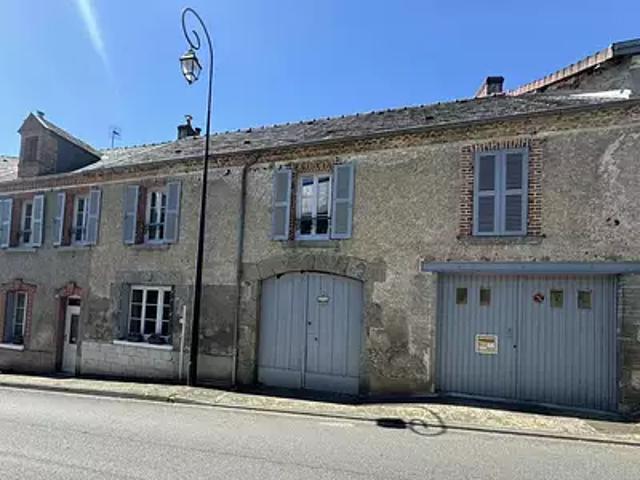 Magnac Laval 87190 Achat / Vente maison 7 pièces t7 au dernier étage cave
