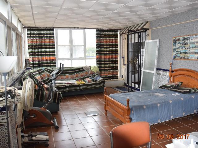 MAGNIFICO CASA DE CAMPO CON TERRENO EN ZONA INMEJORABLE EN BERJA